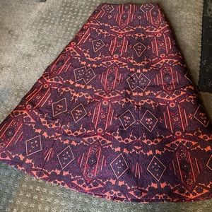 Alice & Olivia midi skirt with pockets